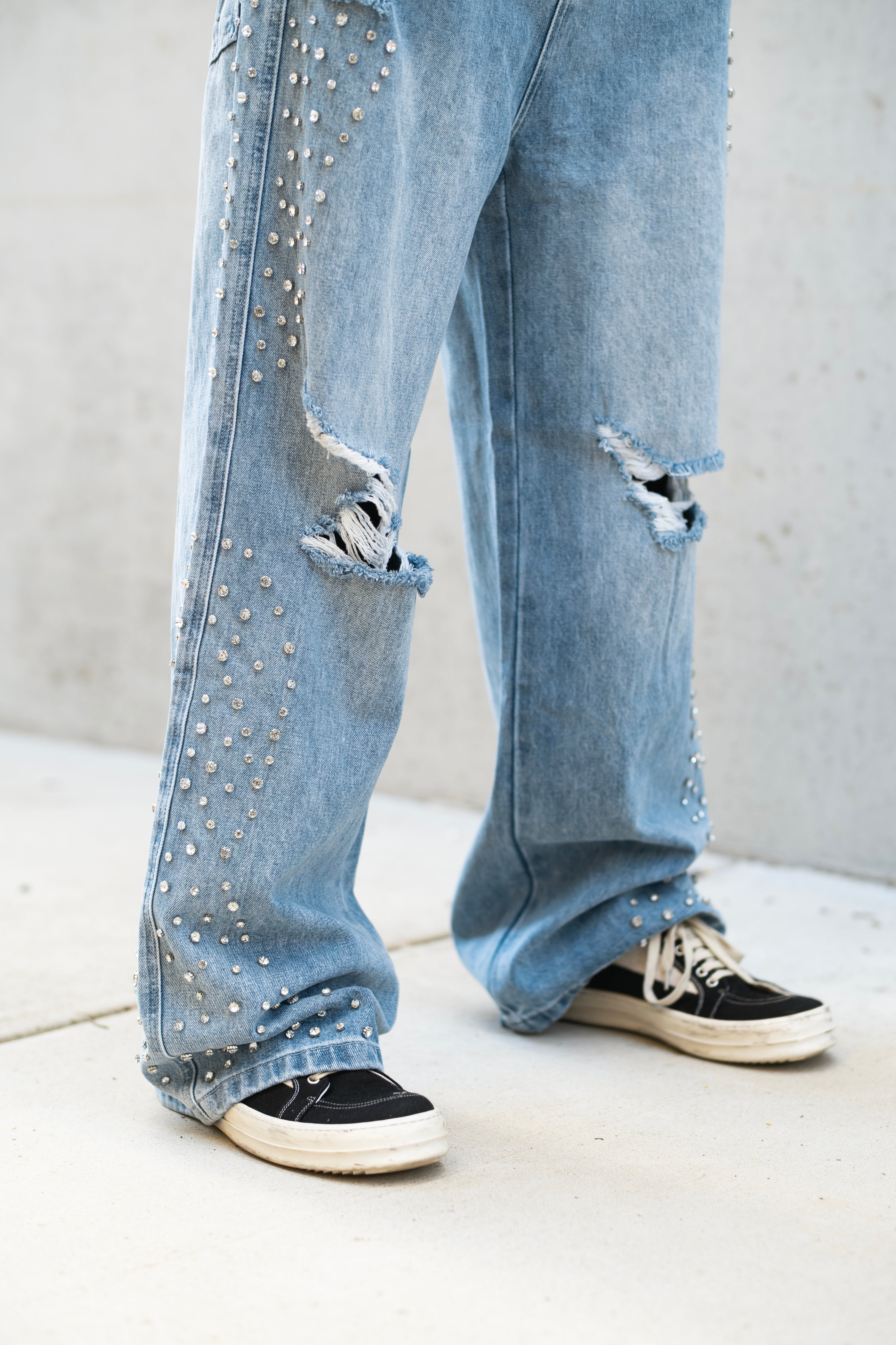 Mixed Emotions　Blue ‘Stone’ Baggy Jeans